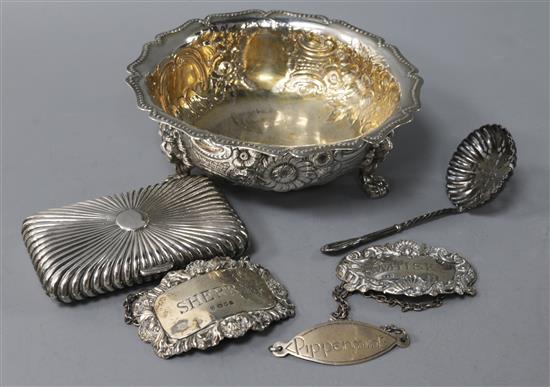 An embossed silver sugar bowl and sundry small silver,